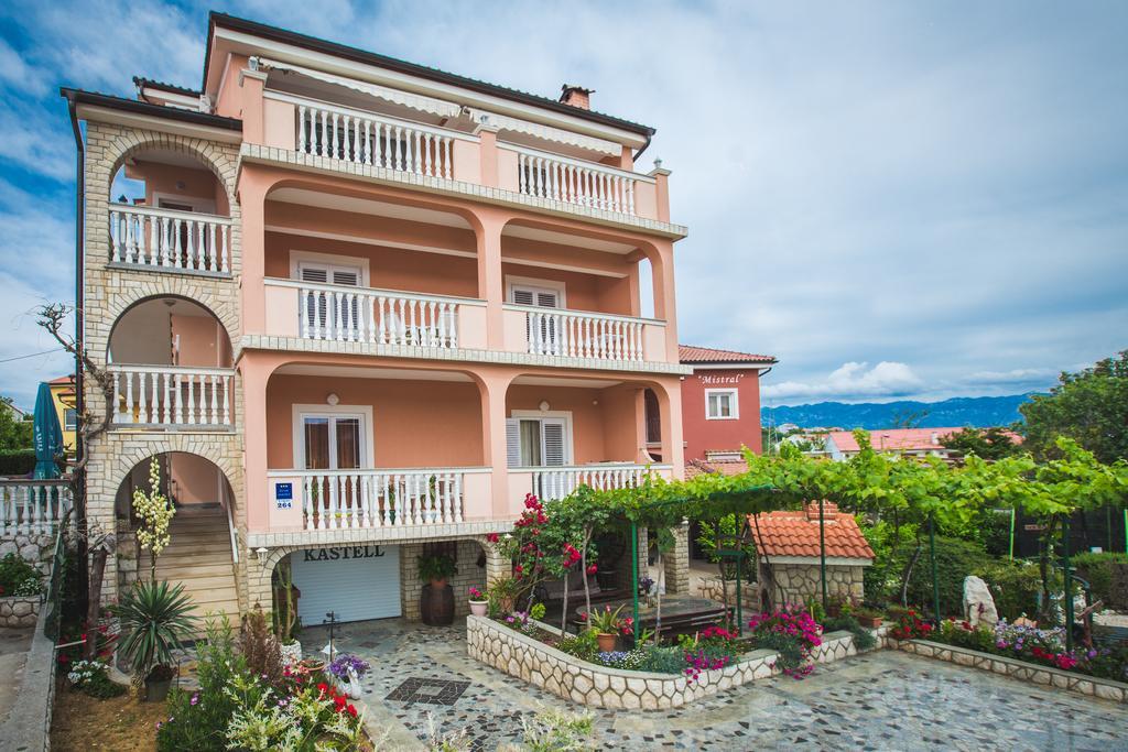 Kastell Apartments Lopar Buitenkant foto